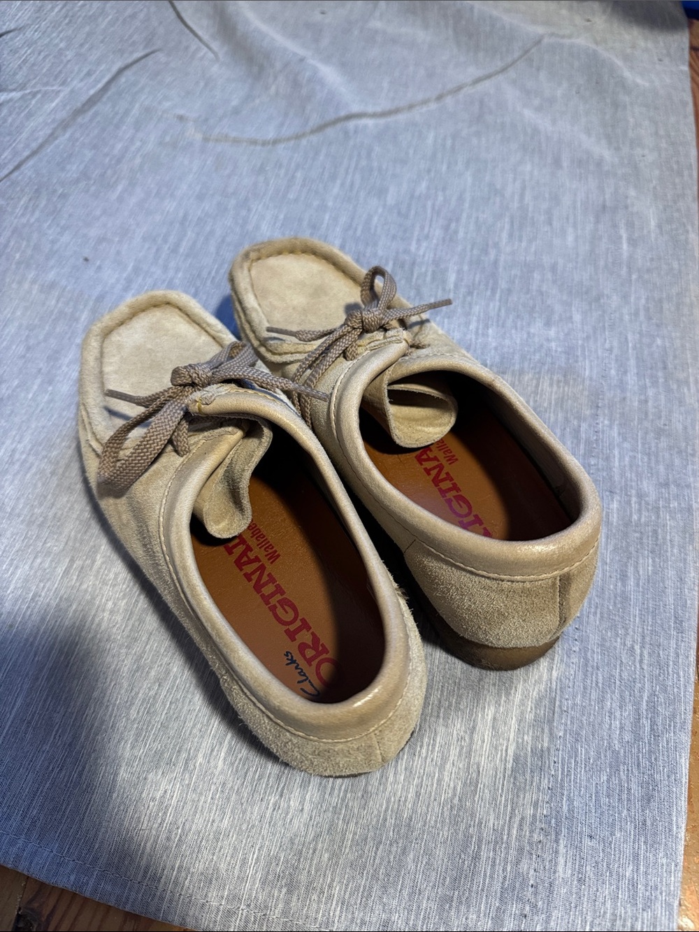 Clarks Taupe Suede Wallabee-Style Moccasins - Picture 2 of 5